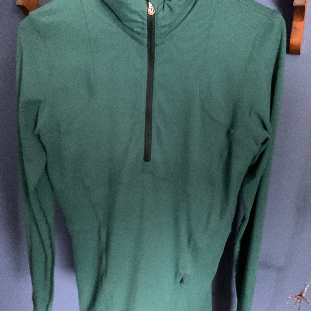 Lululemon Rulu Half Zip in Size 8